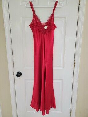 NWT Vtg Victoria's Secret Gold Label Maxi Slip Dress Lace Satin Nightgown Red M